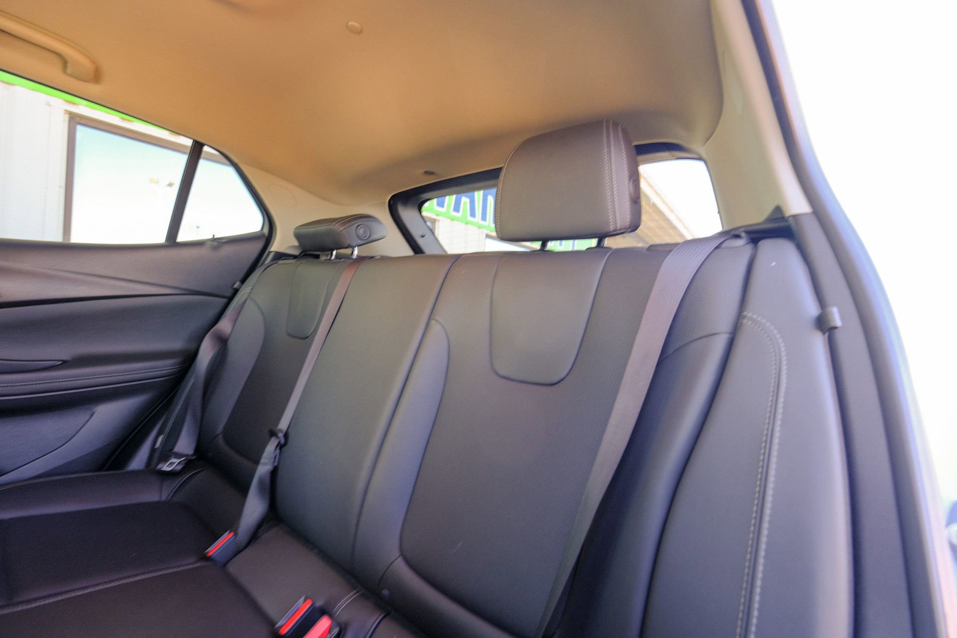 Used 2024 Buick Encore GX Sport Touring image 30