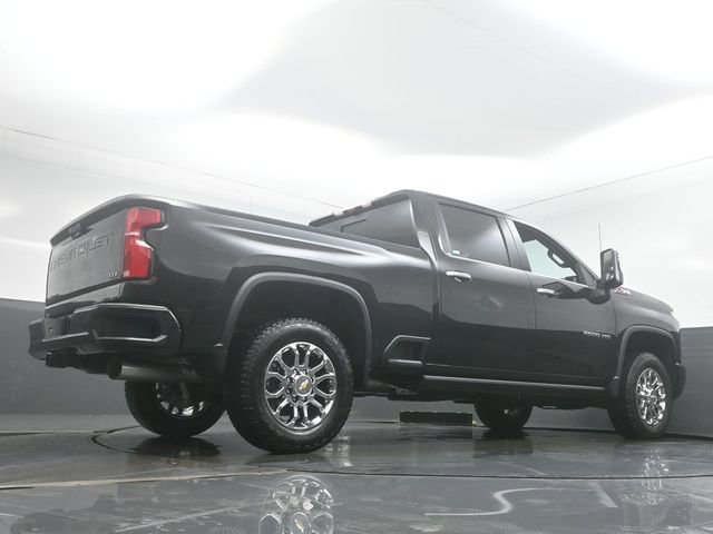 New 2026 Chevrolet Silverado 2500 LTZ w/ Z71 Chrome Sport Edition AWD/4WD image 2