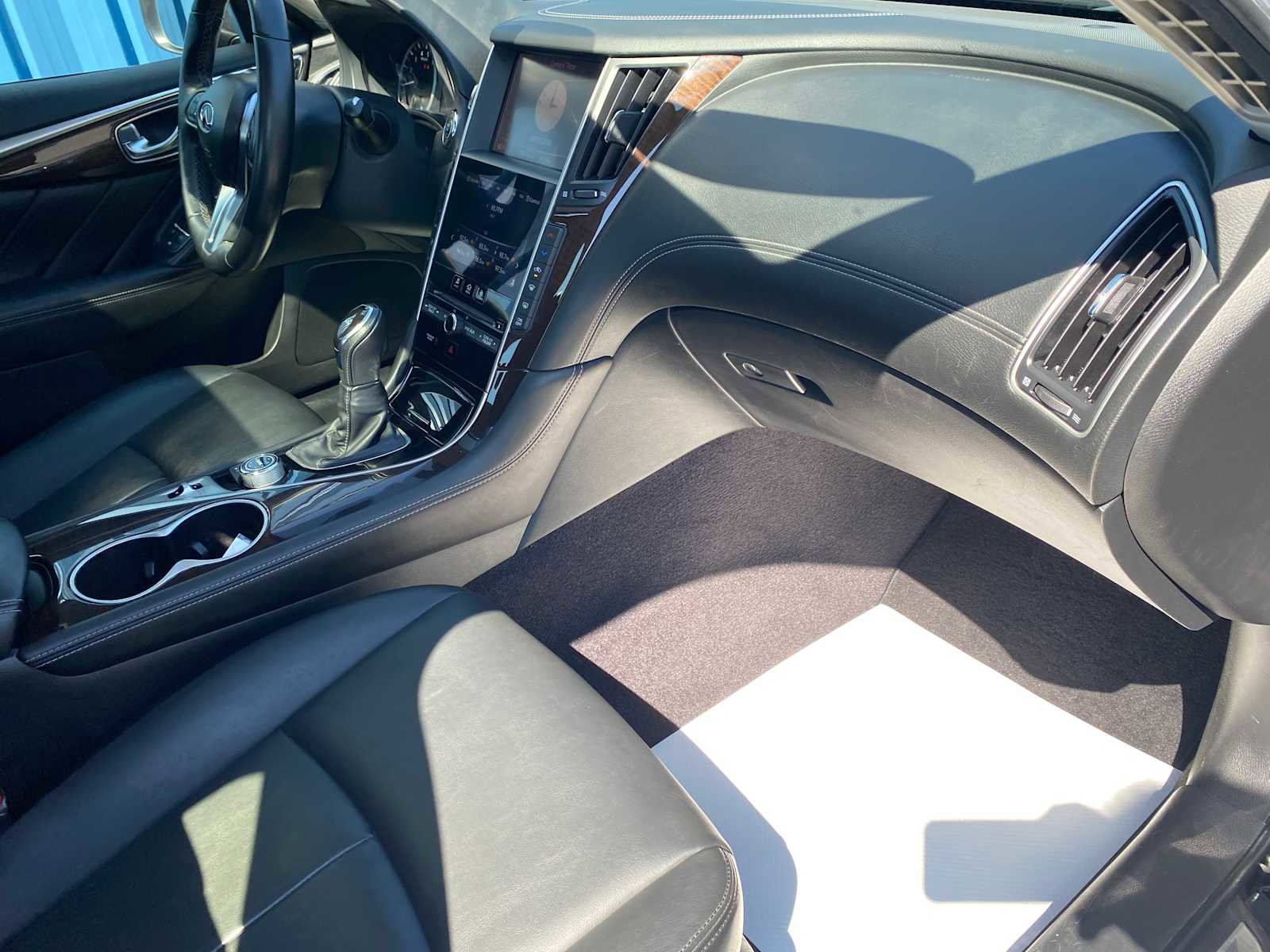 Used 2018 INFINITI Q50 Luxe image 24