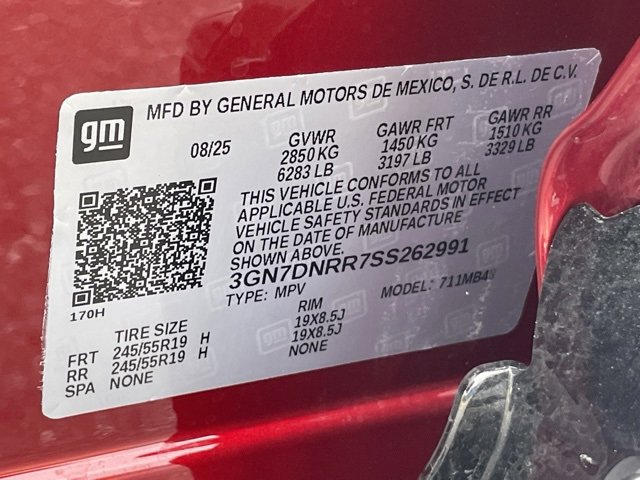 New 2025 Chevrolet Equinox EV LT image 15