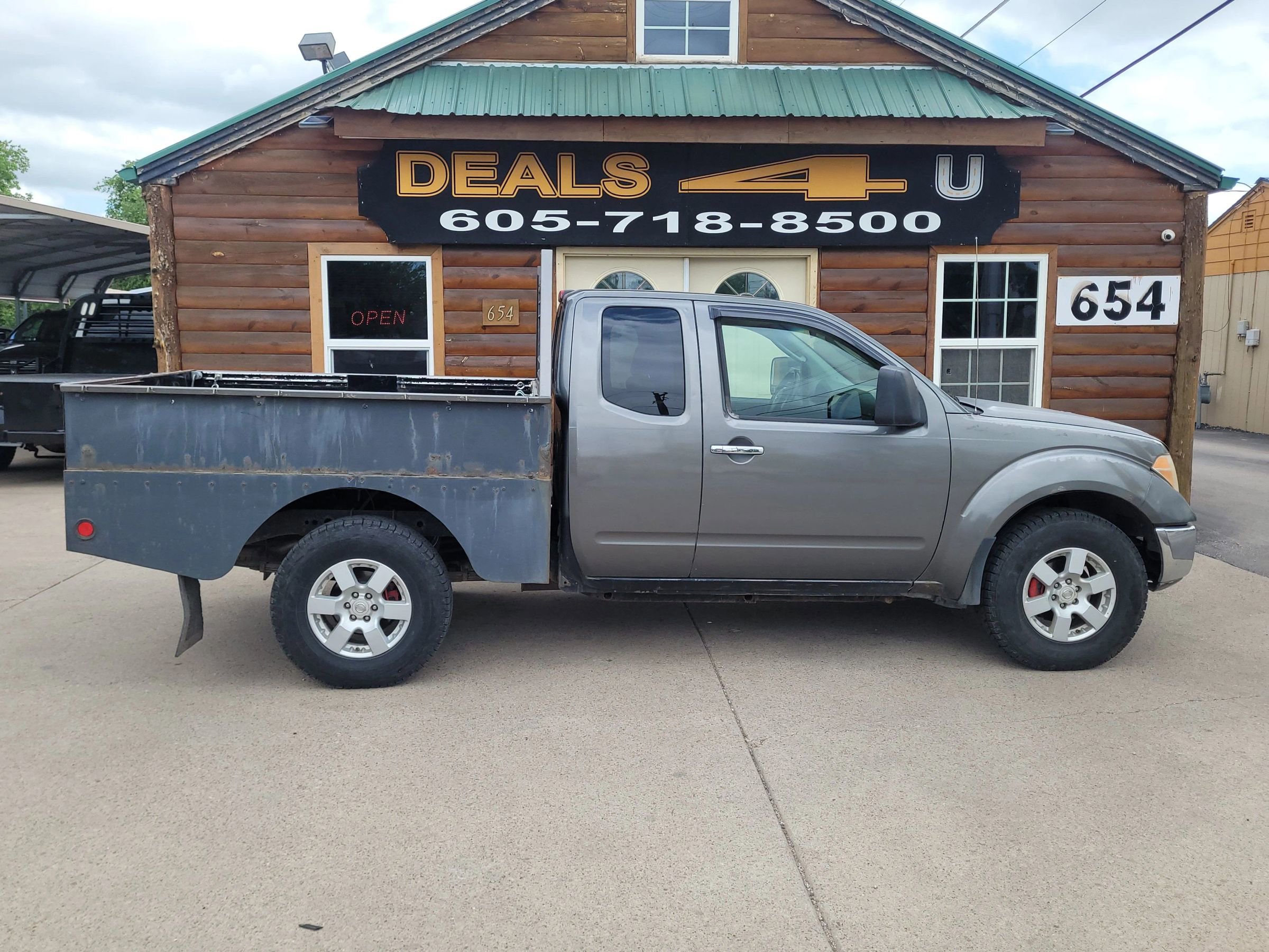 Used 2006 Nissan Frontier NISMO w/ (N01) Utility Bed Pkg AWD/4WD image 2