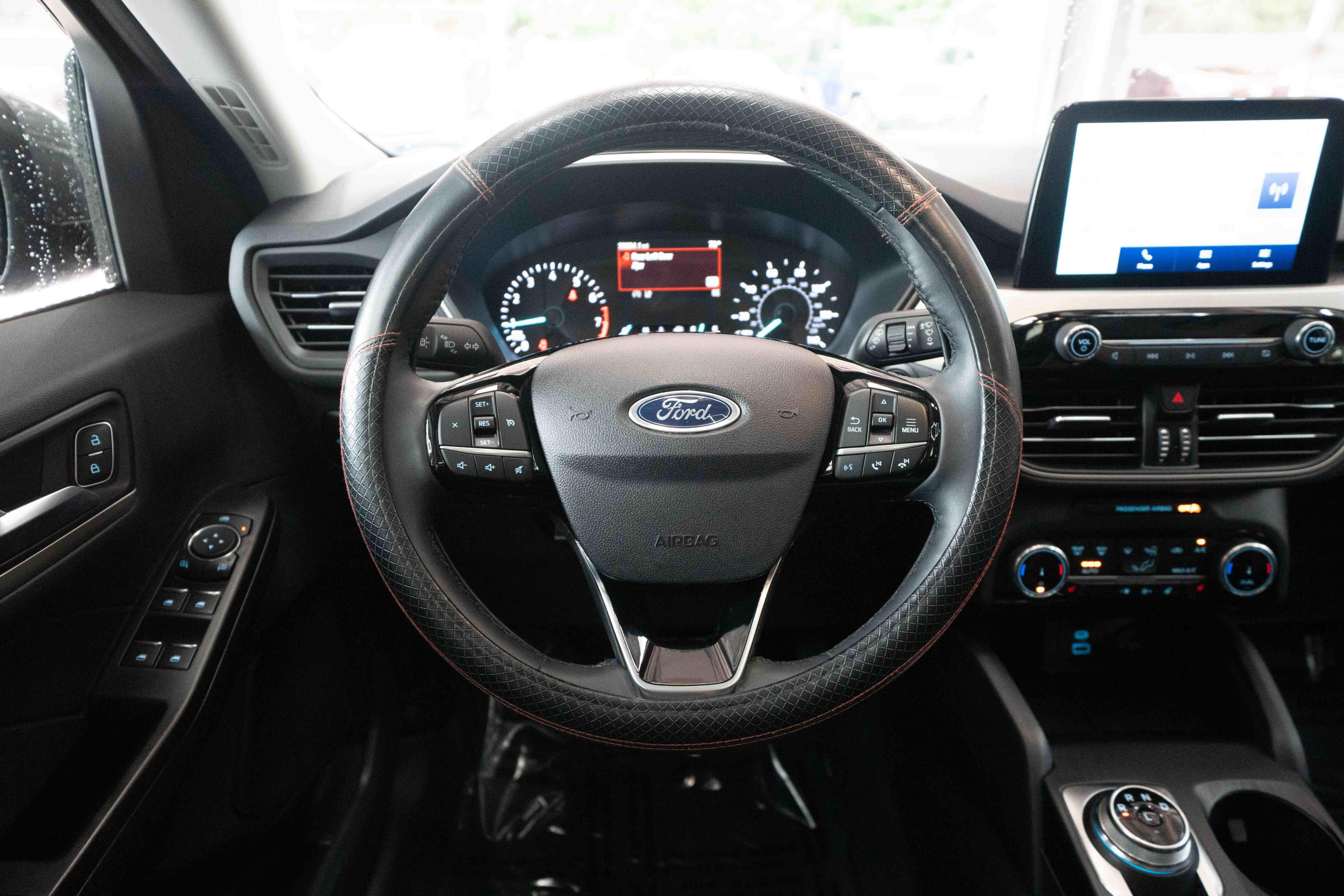 Used 2022 Ford Escape SEL AWD/4WD image 21
