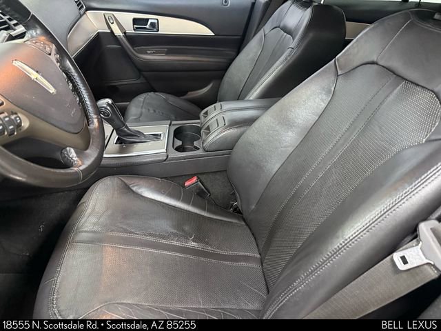 Used 2011 Lincoln MKX 2WD w/ Trailer Tow Pkg image 12