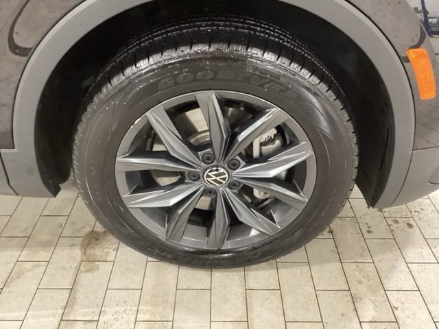 Used 2022 Volkswagen Tiguan SE image 24