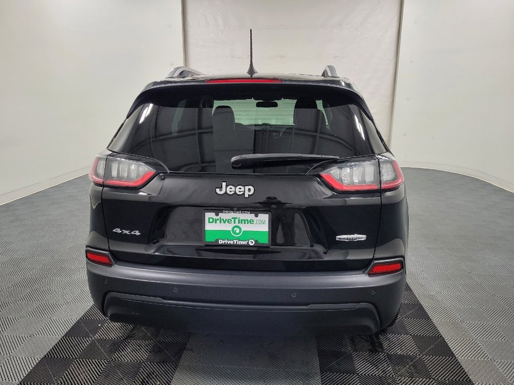Used 2019 Jeep Cherokee Latitude Plus AWD/4WD image 7