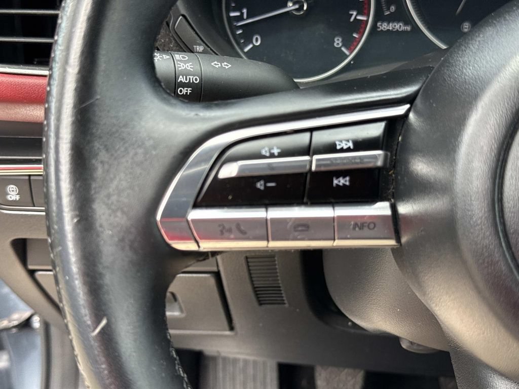 Used 2021 MAZDA MAZDA3 s FWD image 41