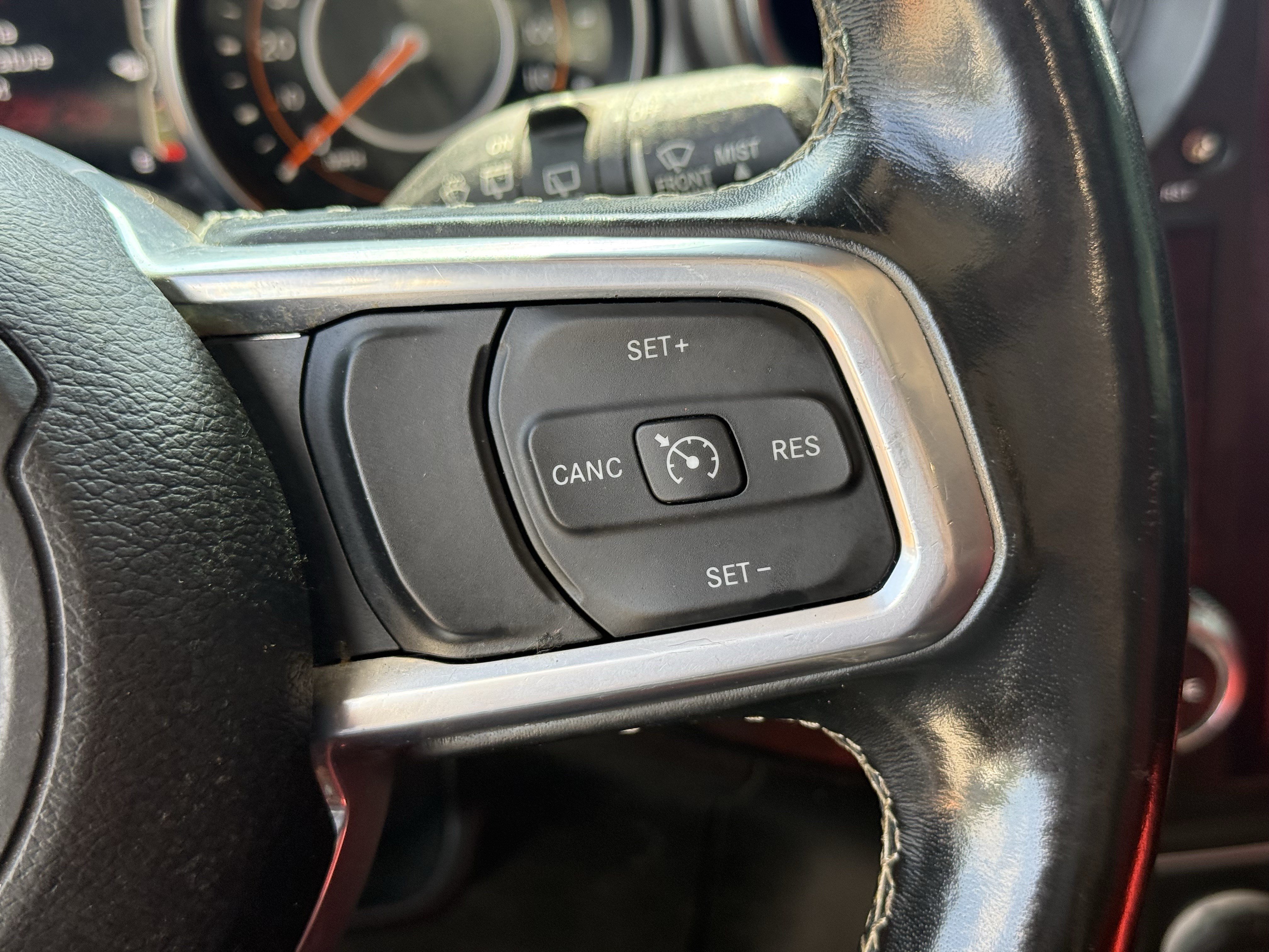 Used 2020 Jeep Wrangler Unlimited Sahara AWD/4WD image 17