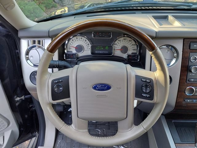 Used 2010 Ford Expedition Limited AWD/4WD image 24