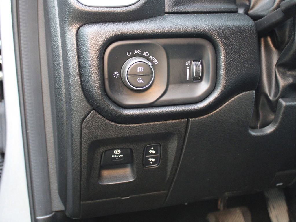 Used 2022 RAM 1500 Big Horn image 12
