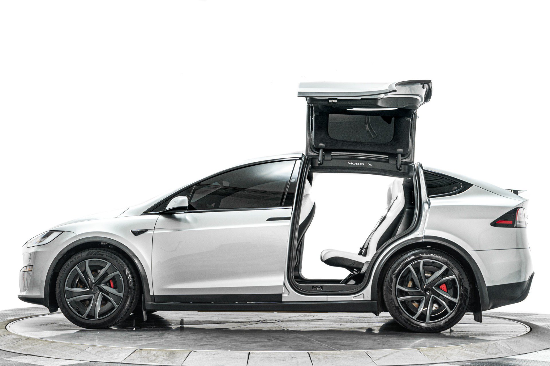 Used 2026 Tesla Model X Plaid AWD/4WD image 32