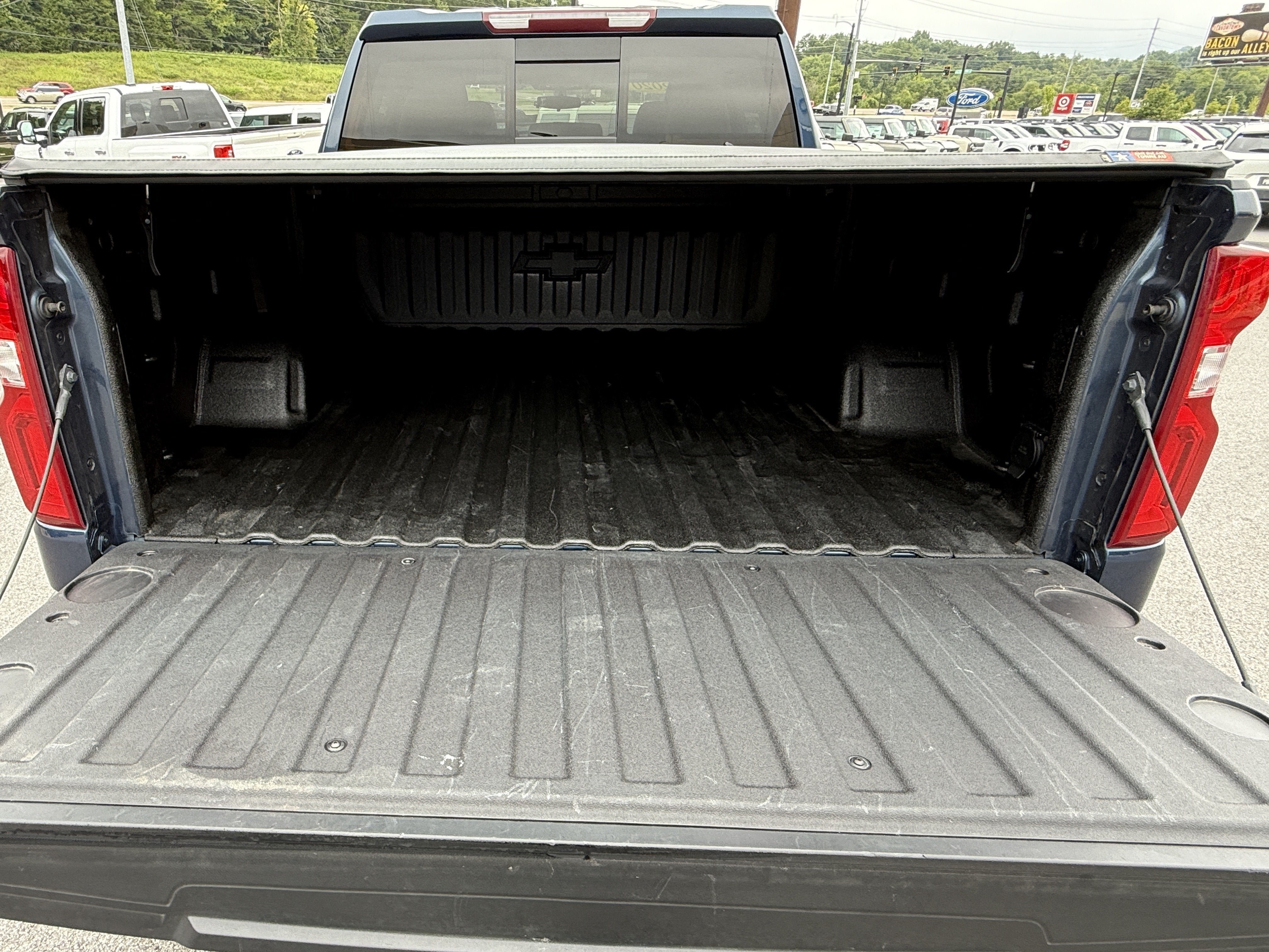 Used 2020 Chevrolet Silverado 1500 RST w/ All-Star Edition AWD/4WD image 13