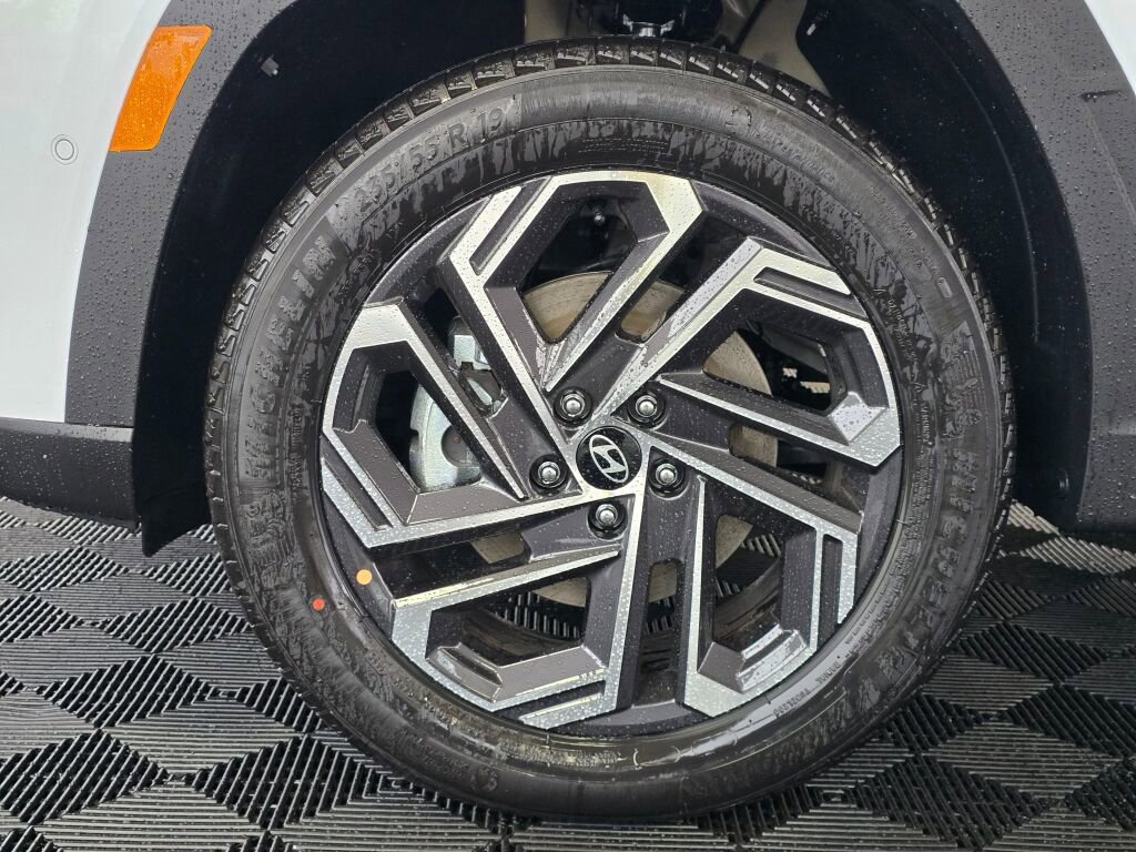 New 2026 Hyundai Tucson Limited w/ Tow & Go Package image 11