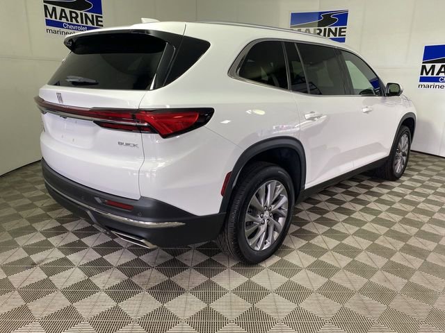 Used 2025 Buick Enclave Preferred AWD/4WD image 13