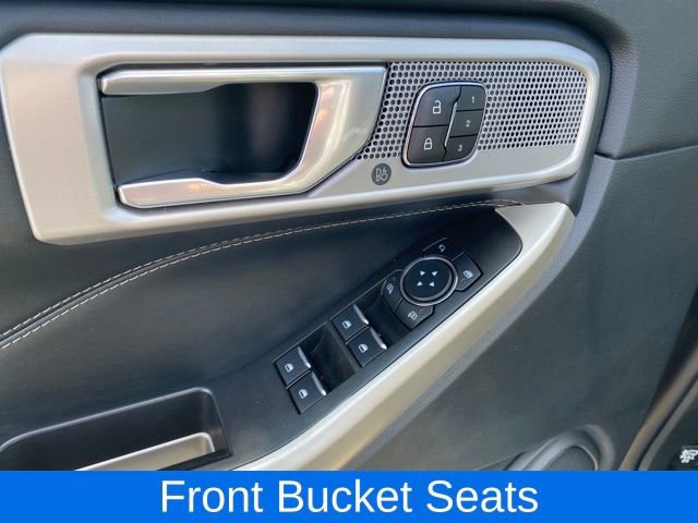 Used 2022 Ford Explorer Limited image 18