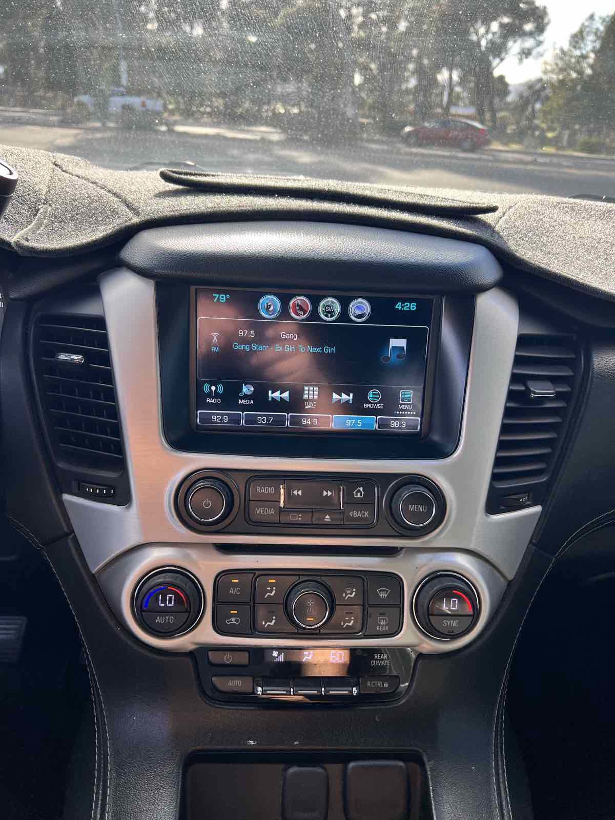 Used 2017 GMC Yukon SLE w/ Convenience Package RWD image 13