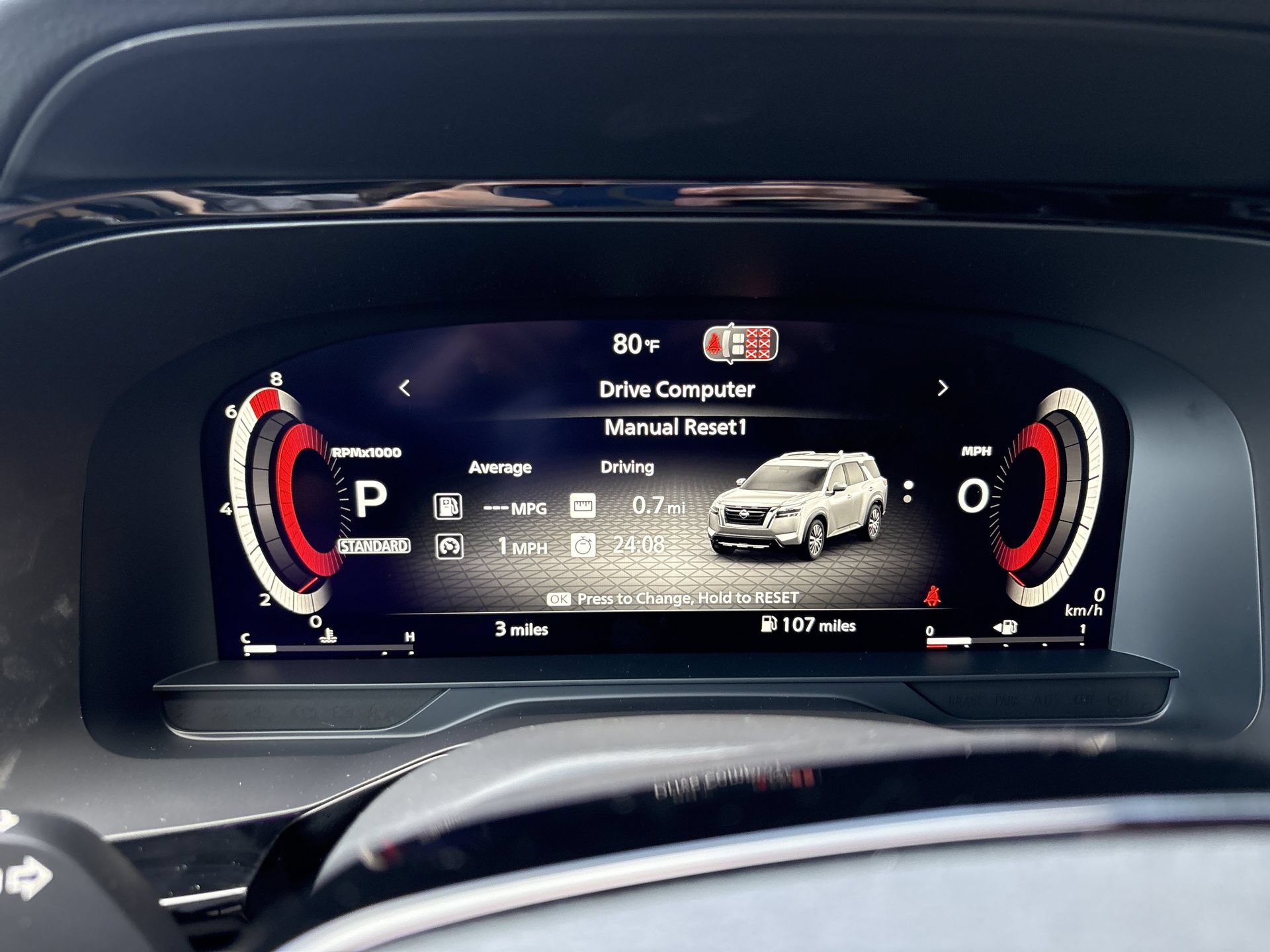 New 2026 Nissan Pathfinder SL FWD image 9