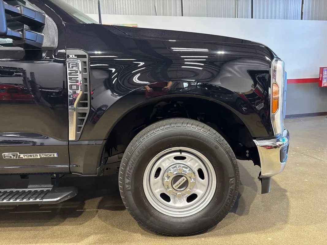 Used 2024 Ford F250 XL w/ XL Chrome Package RWD image 52