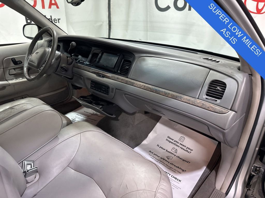 Used 1998 Ford Crown Victoria LX RWD image 11