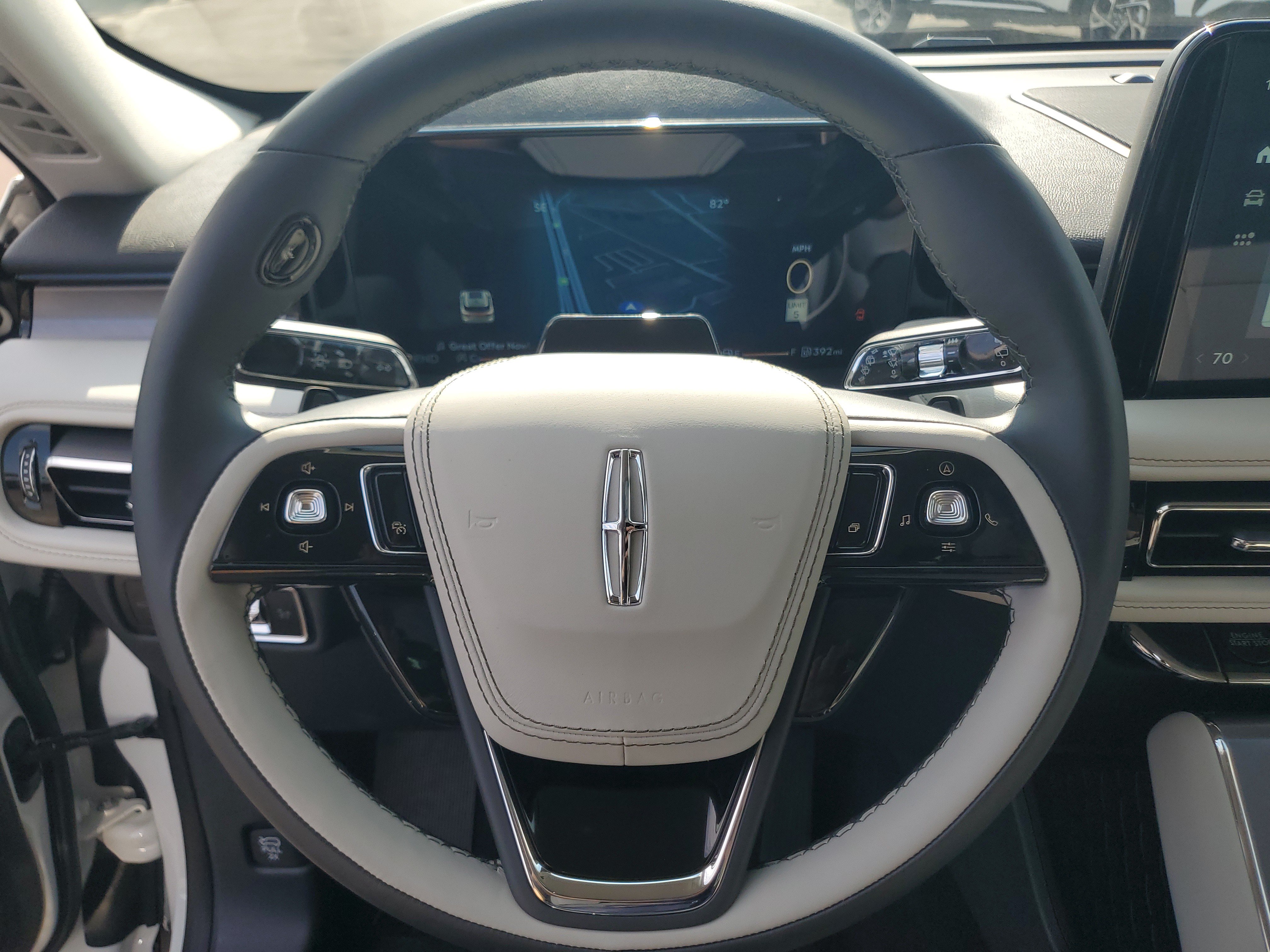 New 2027 Lincoln Aviator AWD image 15