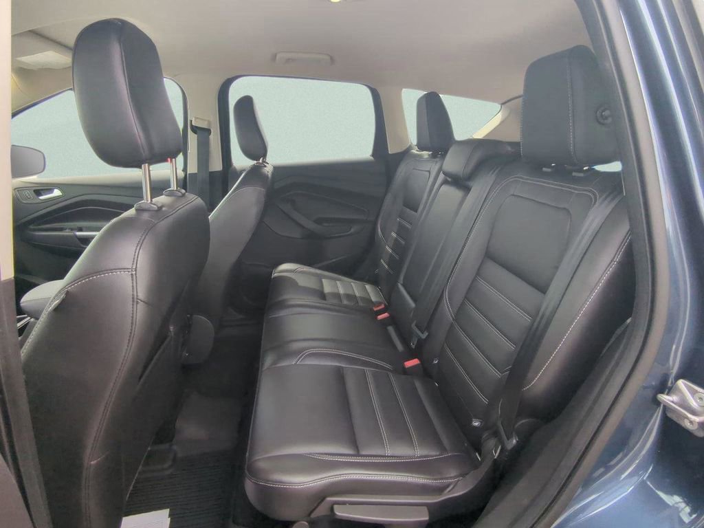 Used 2018 Ford Escape SEL w/ Ford Safe & Smart Package image 11