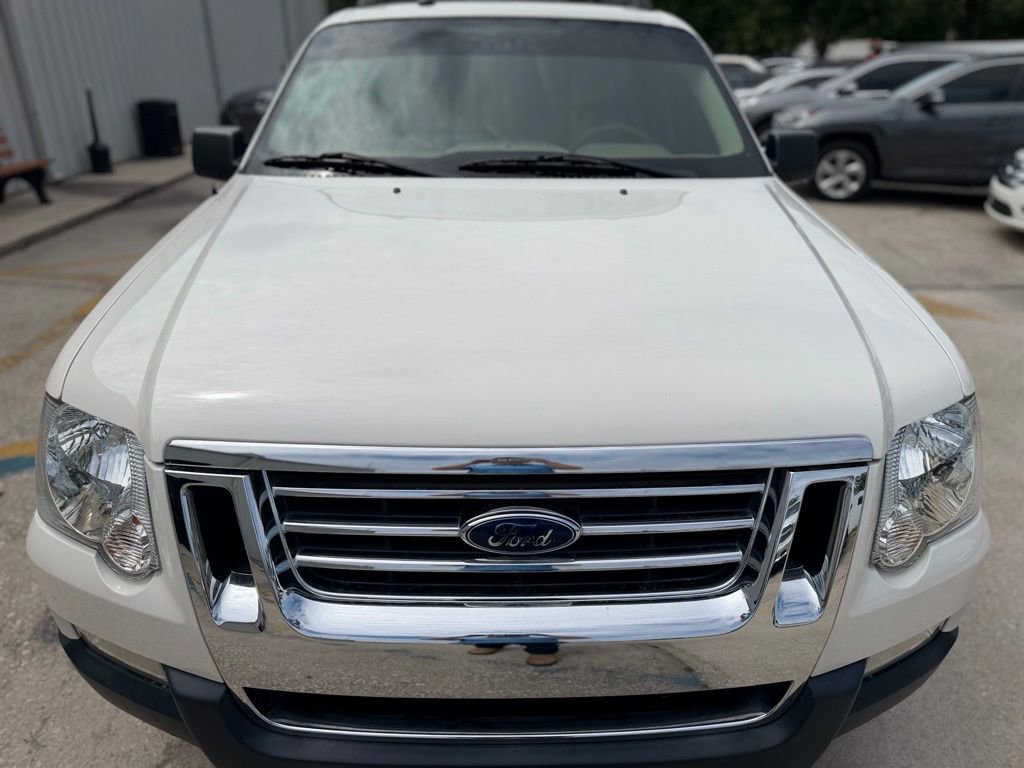 Used 2010 Ford Explorer Sport Trac XLT RWD image 8