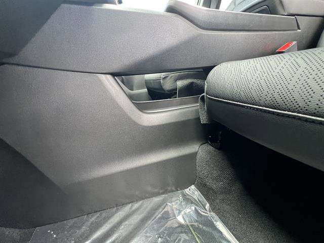 New 2026 Chevrolet Equinox LT w/ Convenience Package II image 16