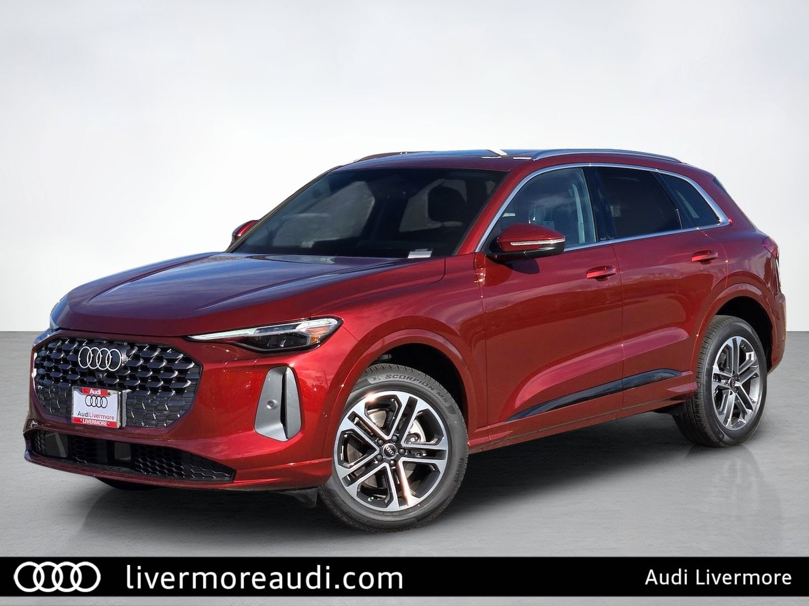 New 2025 Audi Q5 Premium Plus AWD/4WD image 1