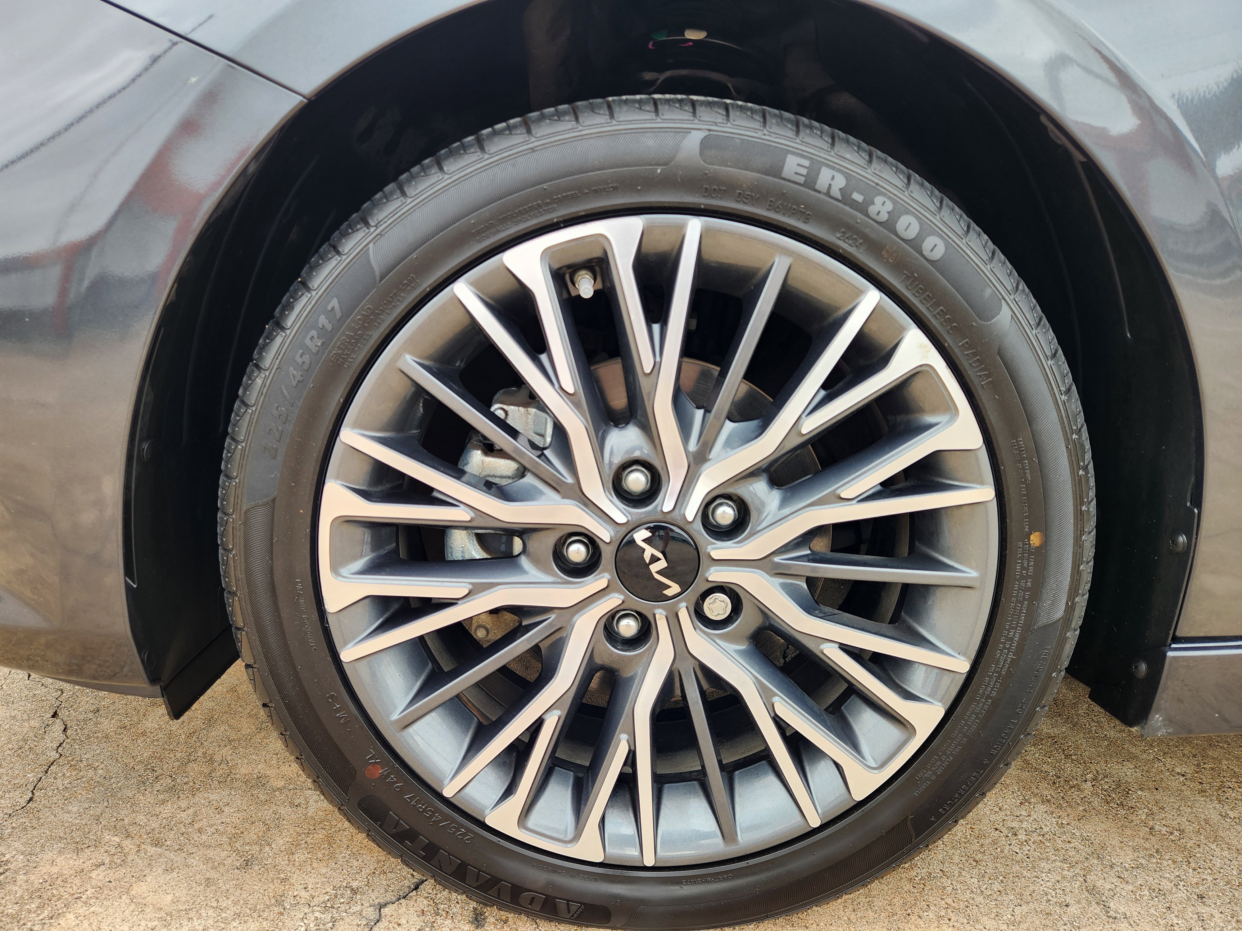 Used 2024 Kia Forte GT-Line w/ GT-Line Premium Package image 11