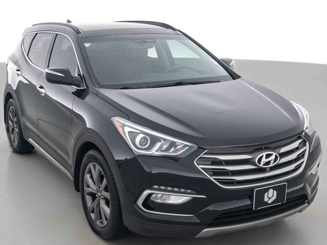 Used 2017 Hyundai Santa Fe Sport AWD/4WD image 1