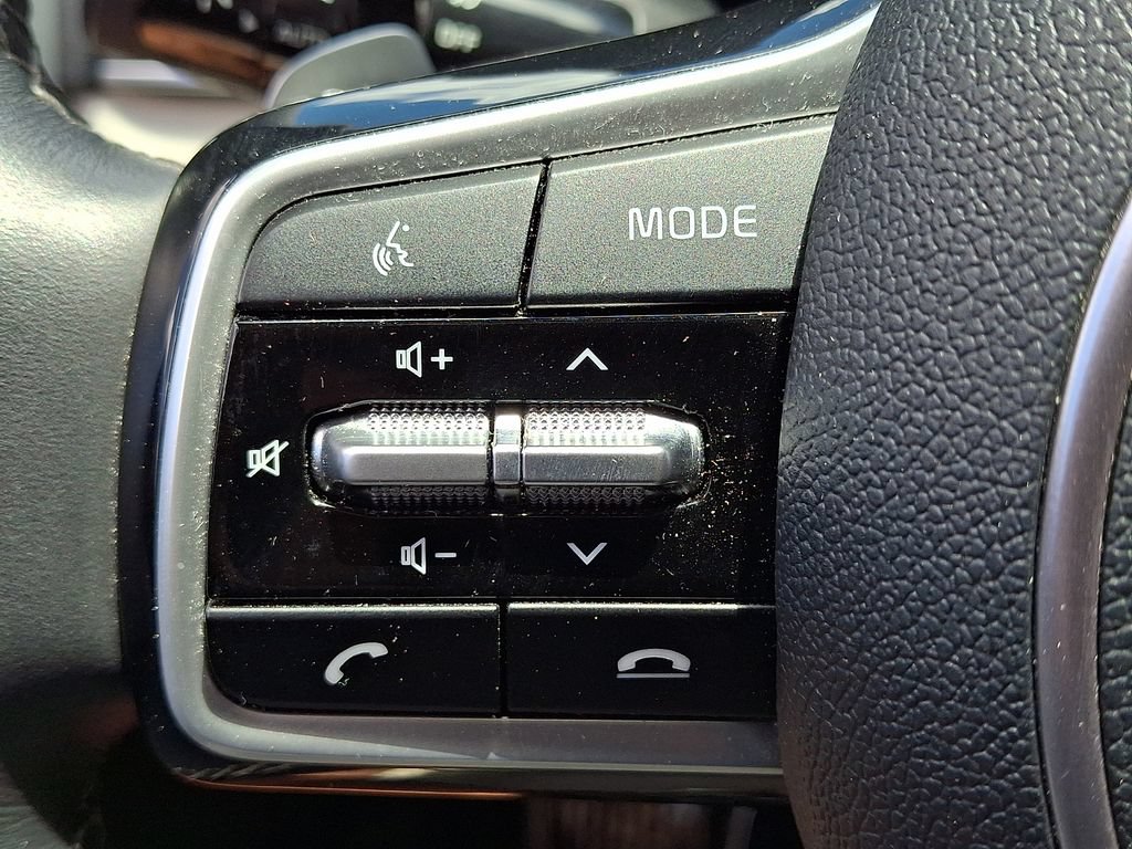 Used 2023 Kia Sorento SX Prestige w/ Panoramic Sunroof Package AWD/4WD image 25