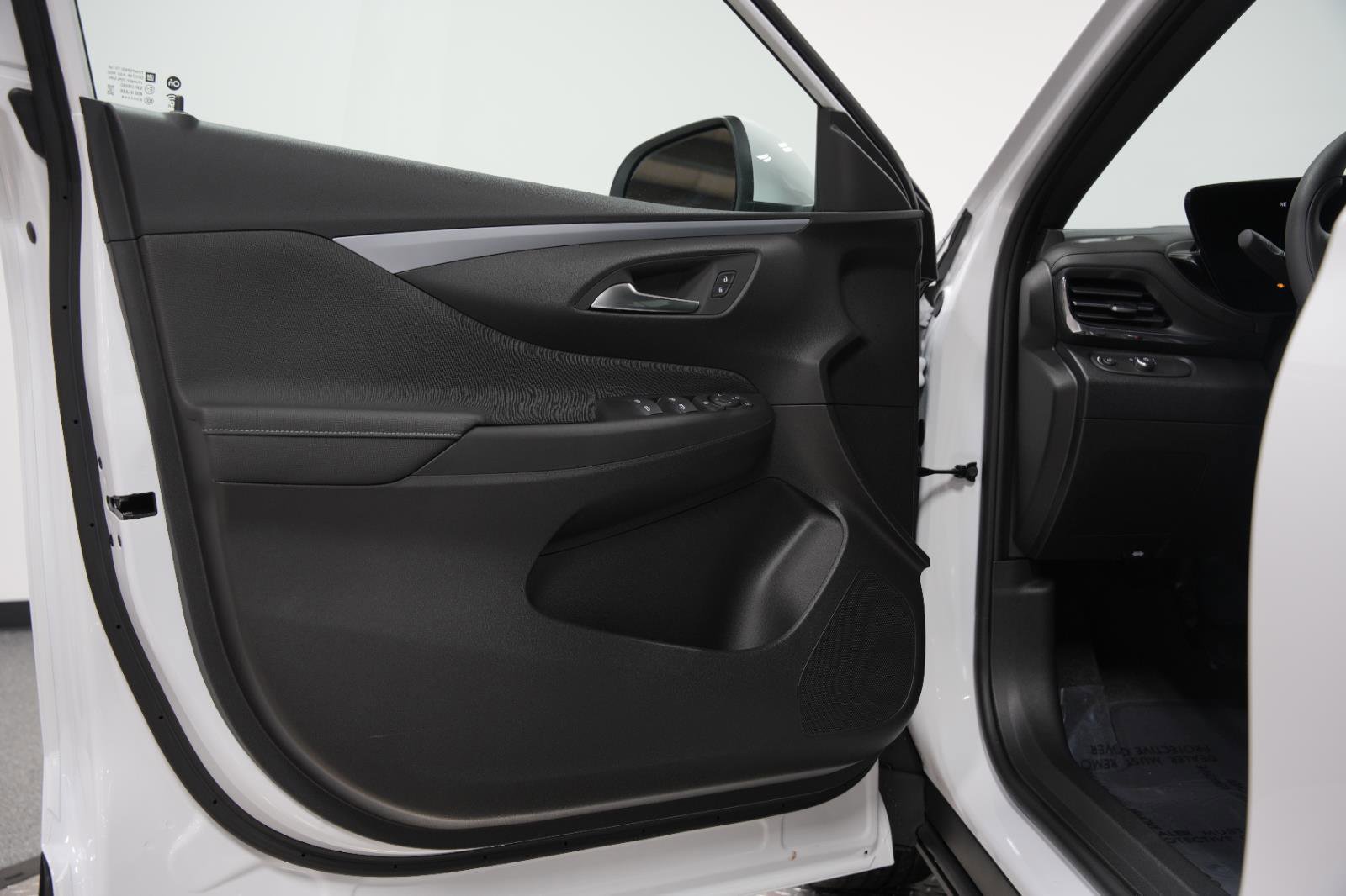 New 2025 Buick Envista Preferred image 22