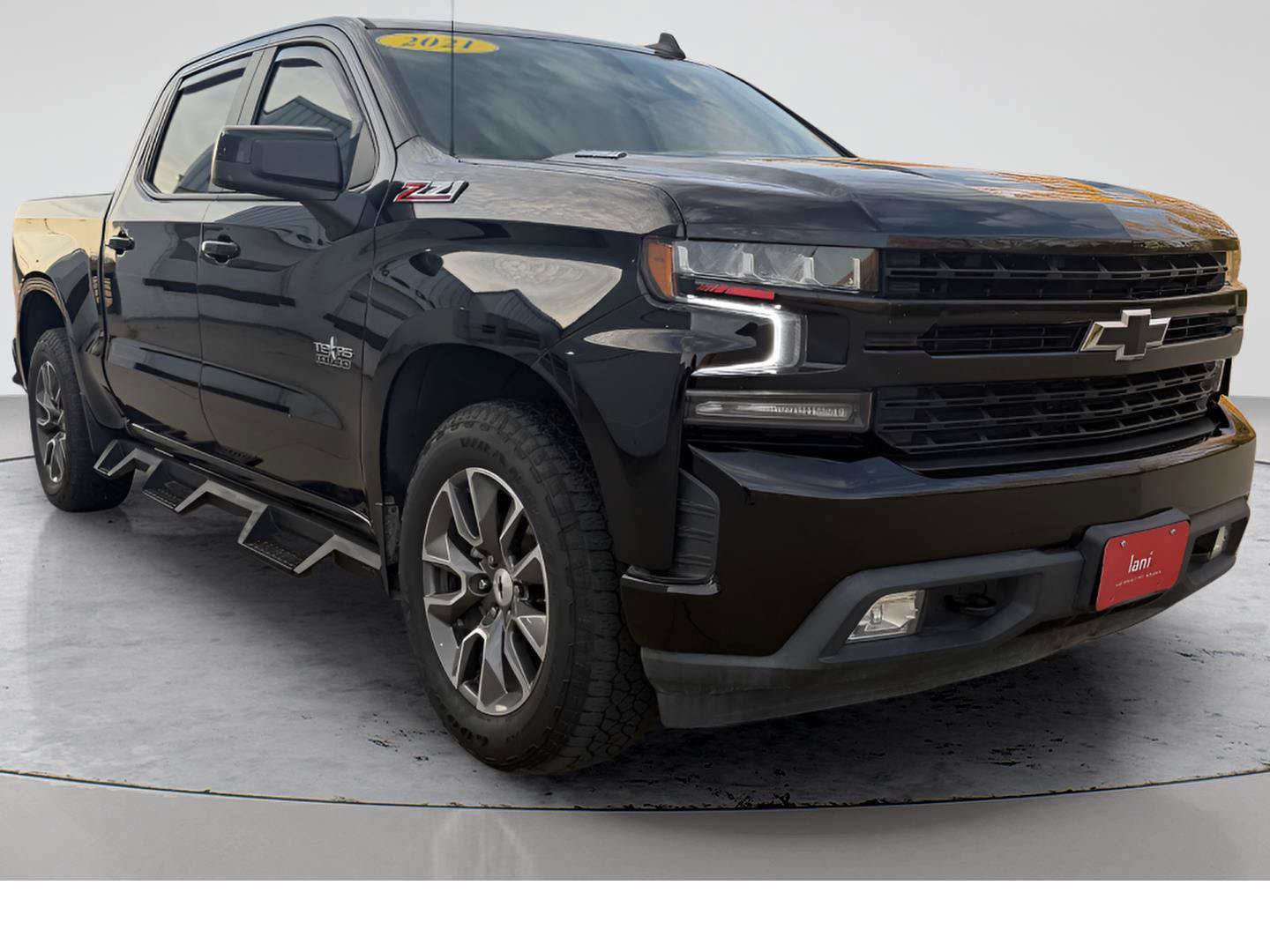 Used 2021 Chevrolet Silverado 1500 RST w/ Texas Edition Plus AWD/4WD image 3