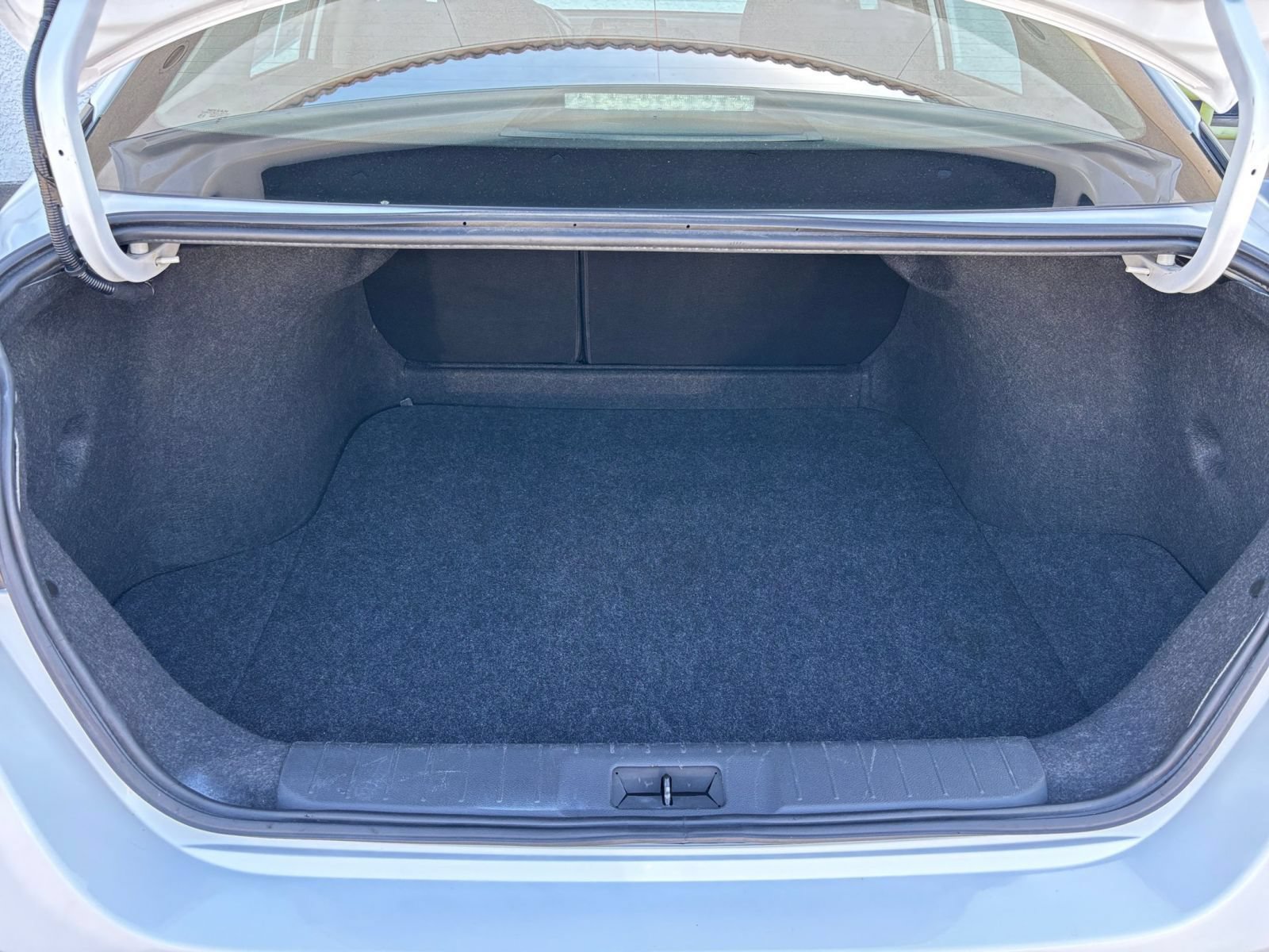 Used 2025 Nissan Sentra S FWD image 29