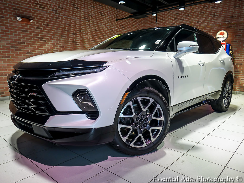 Certified 2024 Chevrolet Blazer RS w/ Driver Confidence II Package AWD/4WD image 2