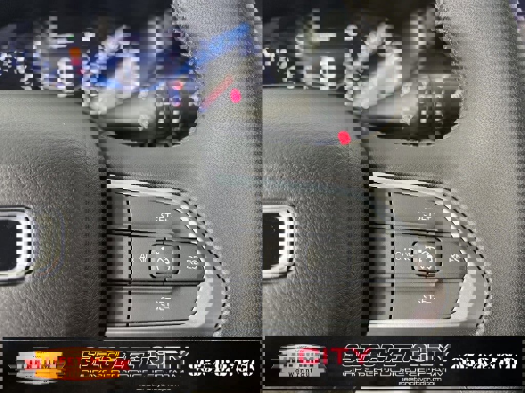 New 2026 Jeep Compass Latitude image 17