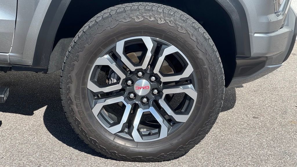 Used 2024 GMC Canyon AT4 w/ Canyon Safety Plus Package image 4