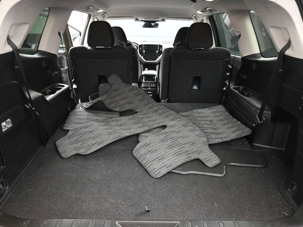 Certified 2024 Subaru Ascent Premium w/ Convenience Package image 19