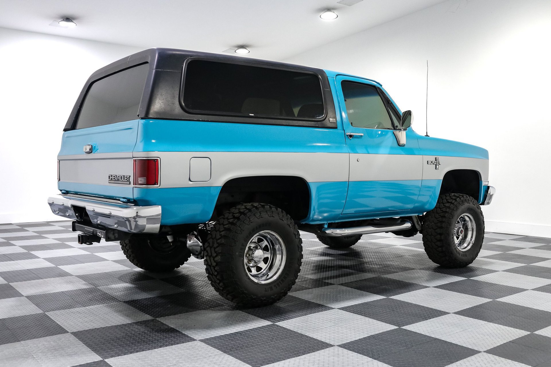Used 1990 Chevrolet Blazer 4WD image 7