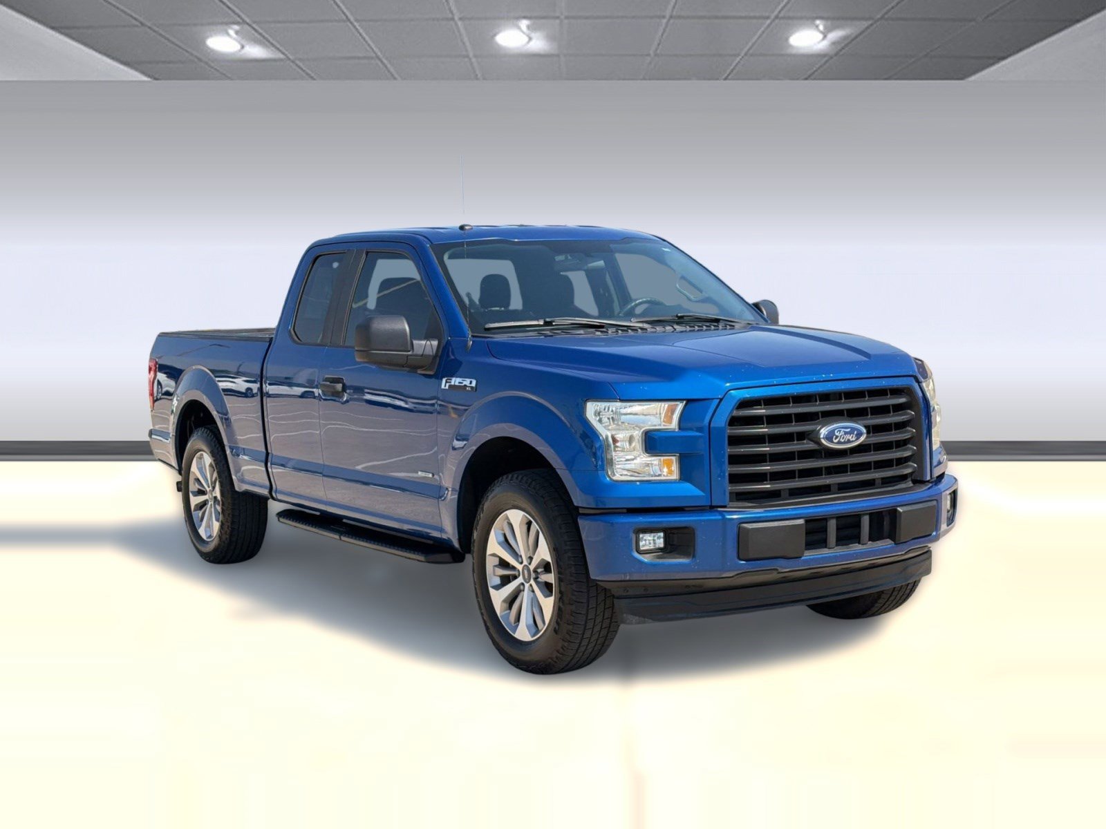 Used 2017 Ford F150 XL w/ Equipment Group 101A Mid image 7