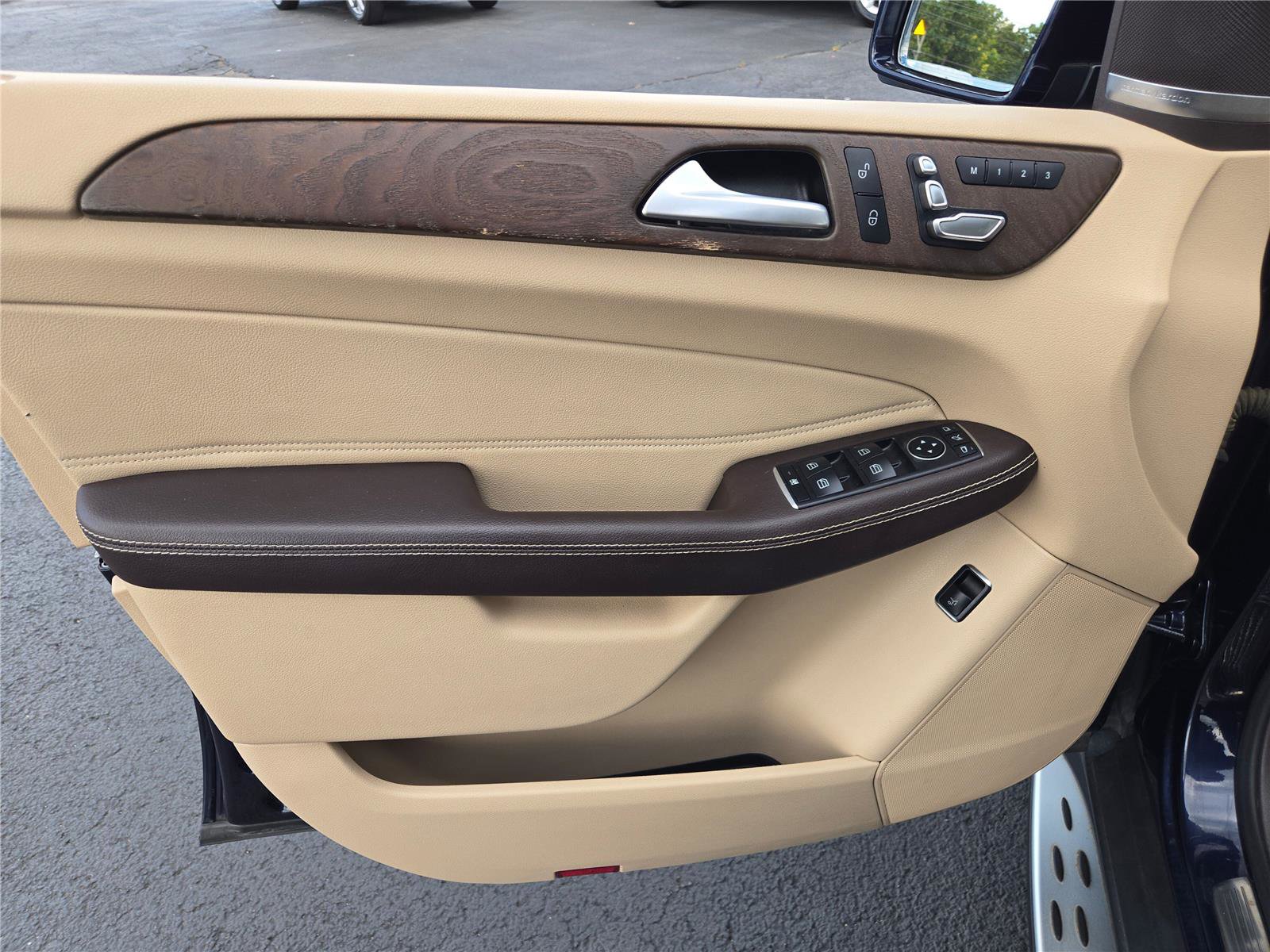 Used 2018 Mercedes-Benz GLE 350 4MATIC image 22