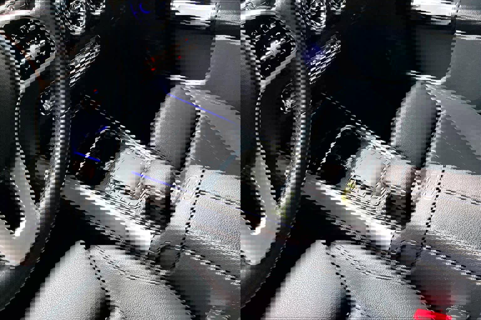 Used 2022 Mercedes-Benz GLB 250 image 16