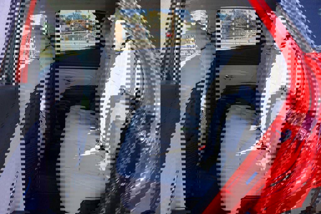 New 2026 Hyundai Tucson SEL image 9