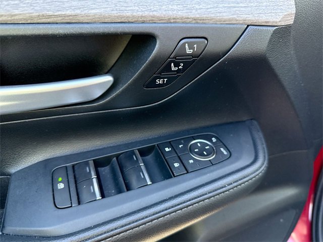 Used 2024 Toyota Grand Highlander Platinum image 11