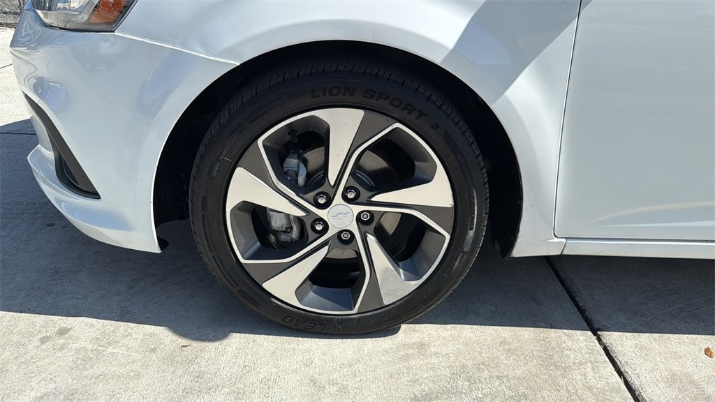 Used 2017 Chevrolet Sonic Premier image 10