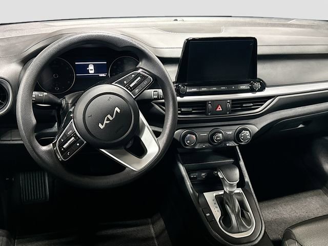 Used 2024 Kia Forte LXS FWD image 19