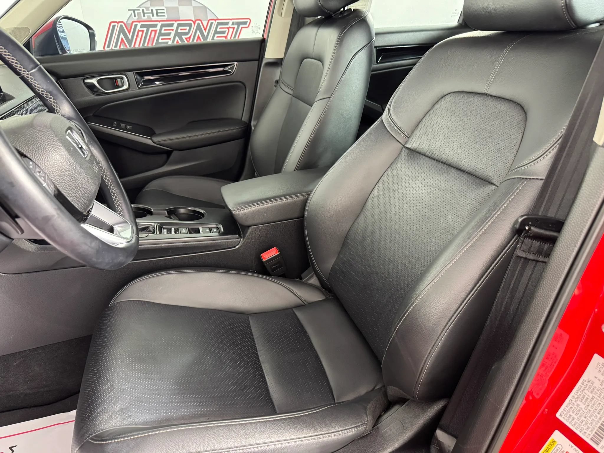 Used 2022 Honda Civic Touring image 34