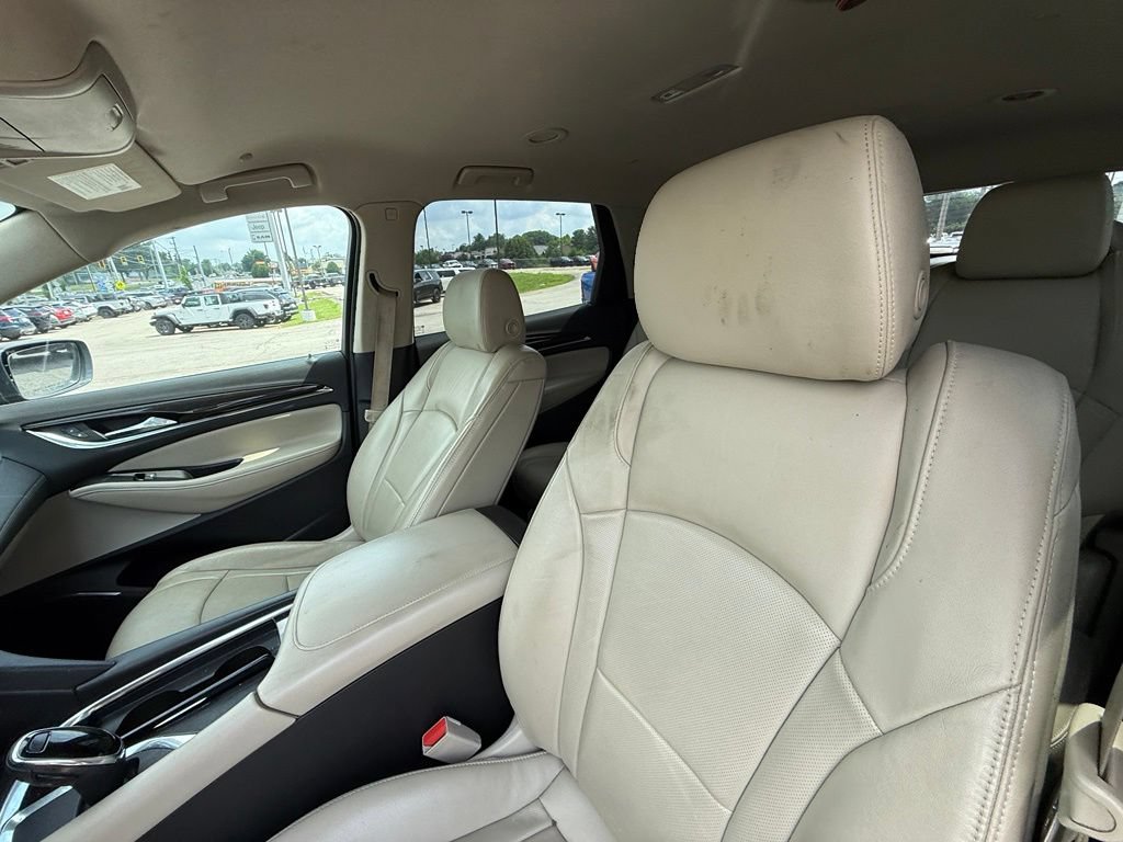 Used 2019 Buick Enclave Essence FWD image 13