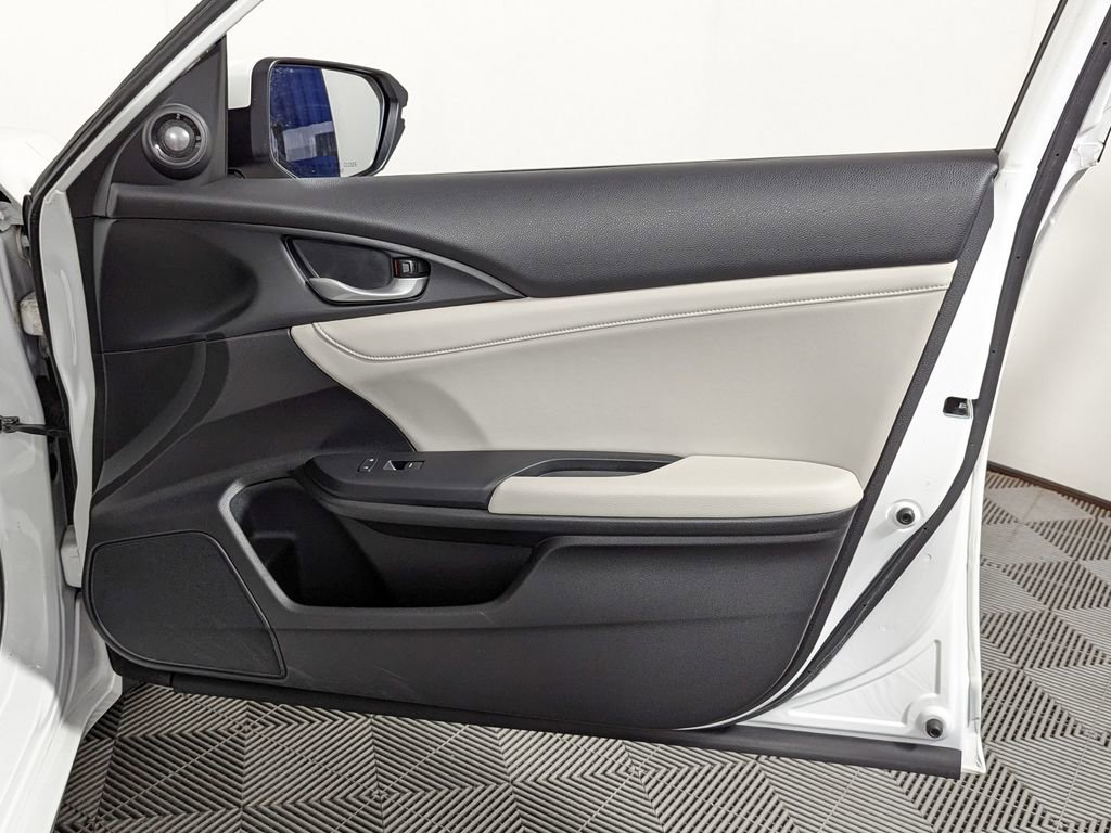 Used 2019 Honda Insight Touring image 28