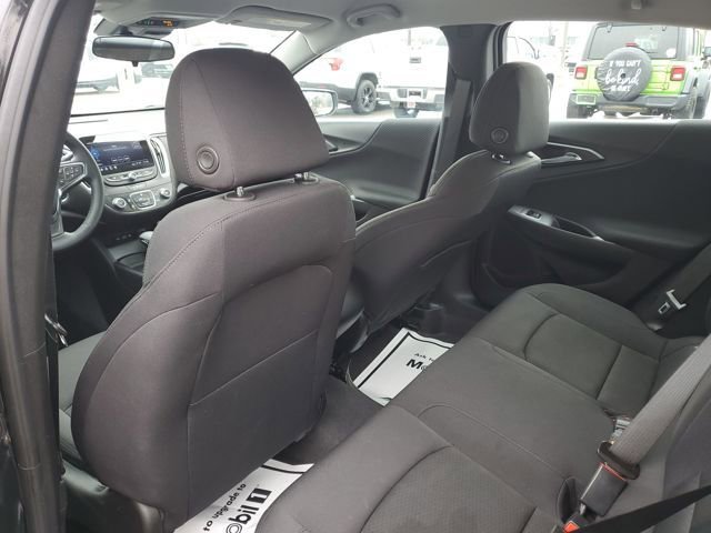 Used 2023 Chevrolet Malibu RS FWD image 29
