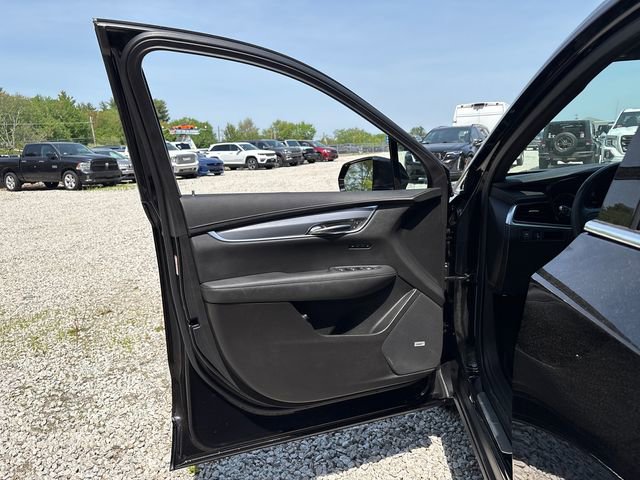 Used 2024 Cadillac XT6 Luxury w/ LPO, Floor Liner Package AWD/4WD image 15